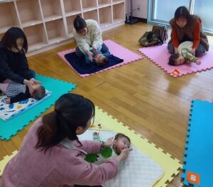 深町児童館／ベビーマッサージ